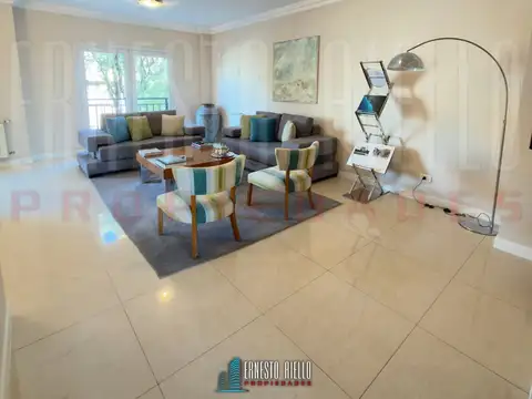 Departamento en Venta en Centro, USD 340.000