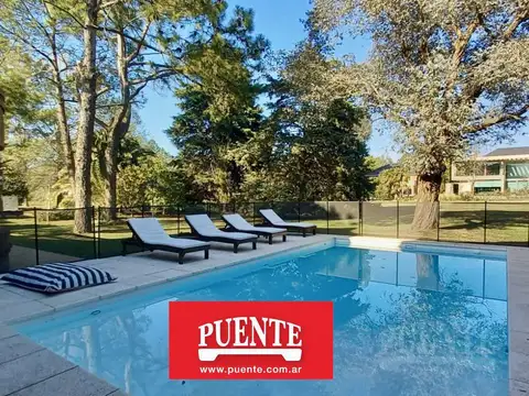Casa a la Venta con Renta en Saint Thomas Canning