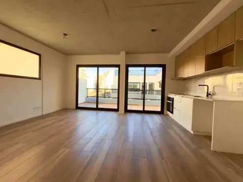 2 AMBIENTES DE 112M2 C/ TERRAZA Y PARRILLA PROPIA