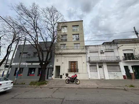 Departamento en venta en Diagonal 79 esquina 63