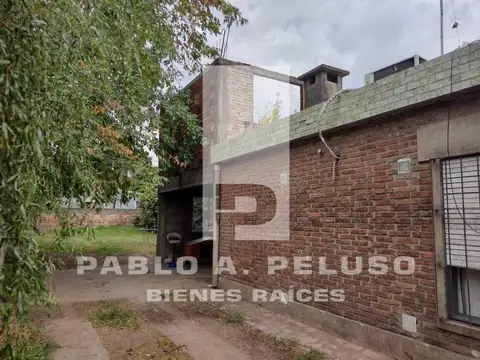 Casa 4 ambientes con 1 baño