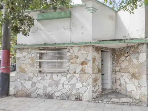 casa dos dormitorios  Hilarion de la Quintana 5499