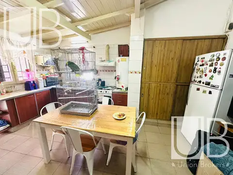 Casa en Venta con 1 cochera
