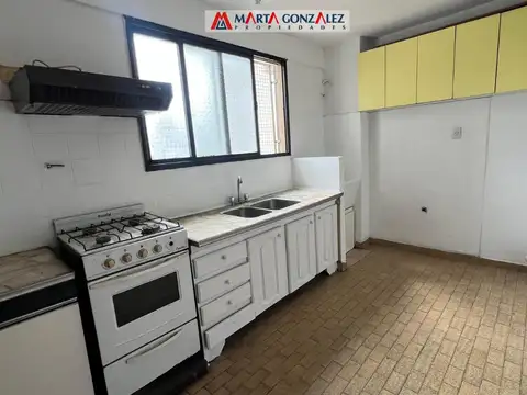 Departamento en Alquiler de 5 ambientes