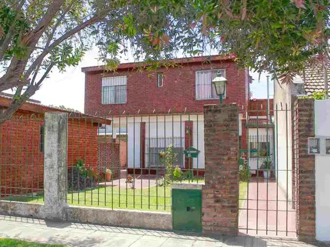 VENTA CASA MAS DEPTO  FINANCIAMIENTO DIRECTO