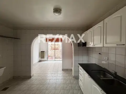 Depto Tipo Casa en Venta en Neuquén, USD 110.000