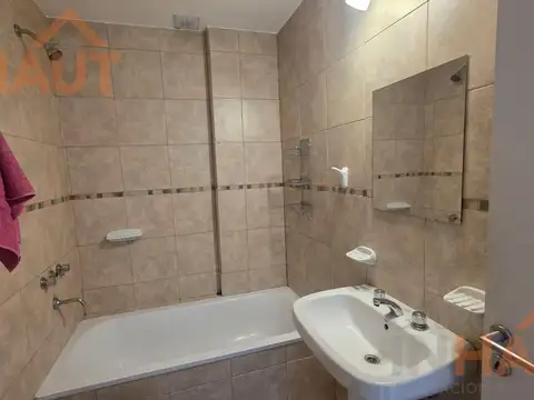 Departamento en Alquiler en Cipolletti, $ 1.100.000