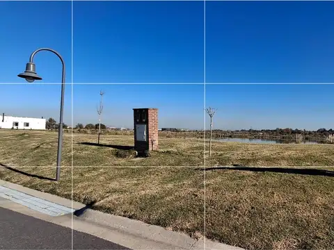 Terreno en Venta de 903,0 m2