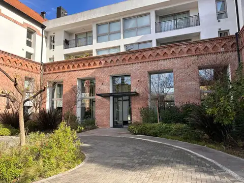 Departamento en Alquiler de 4 ambientes