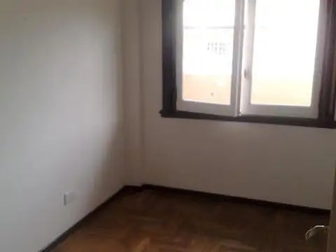 Departamento en Alquiler en Flores, $ 1.000.000