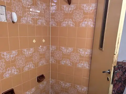 Depto Tipo Casa en Venta en Barrio Matheu, USD 40.000