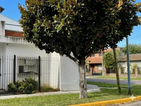 Casa en Venta, 4 Ambientes, en Garin, Escobar, GBA Norte