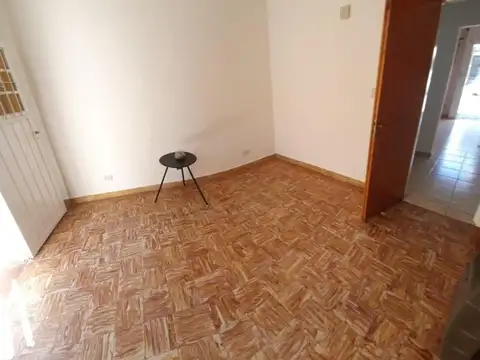 Depto Tipo Casa en Alquiler 40 años