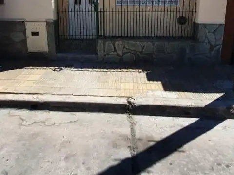 Independencia 2100 , Piso PB