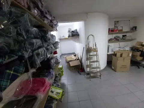 Local en Venta en Villa Luro, USD 88.000