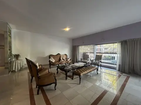 Departamento en Venta con 2 cocheras