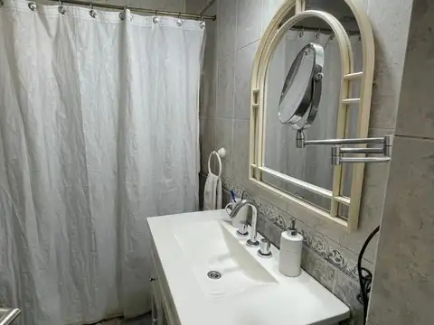 Chalet multifamiliar en Castelar Norte