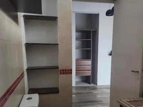 Depto Tipo Casa en Alquiler en Versalles, $ 1.000.000