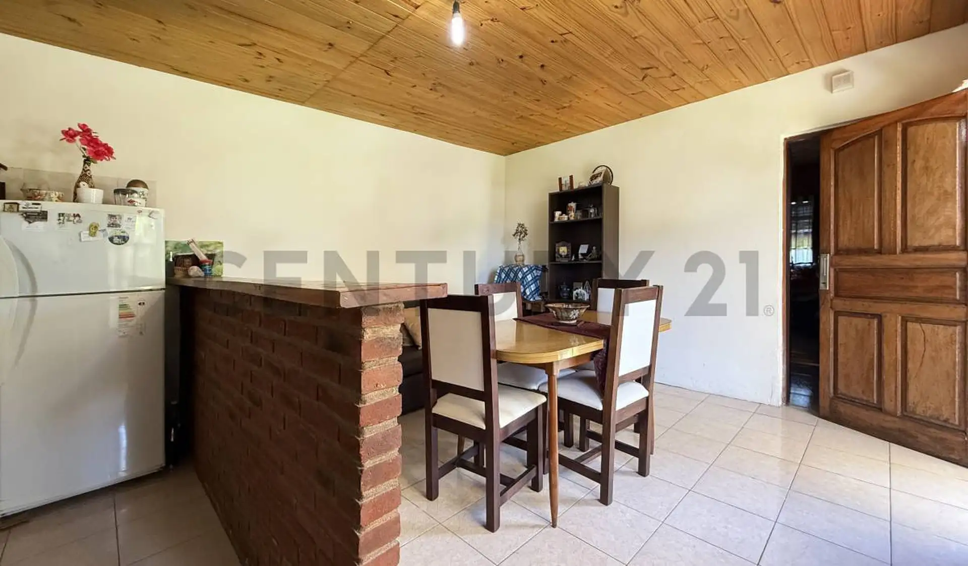 Venta de casa 2 ambientes, Barrio Juramento
