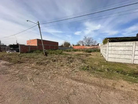 Terreno en Venta en Melchor Romero, USD 18.000