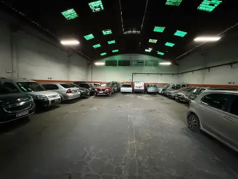 Galpon en Venta en Parque Chacabuco, USD 690.000