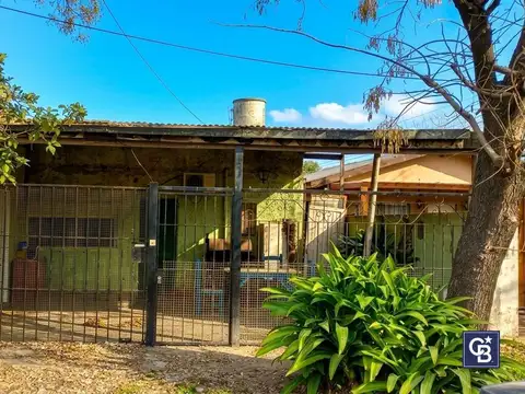 Venta casa en Garin 3 ambientes