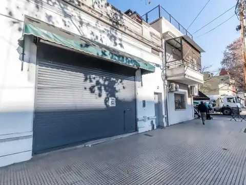 Juan Agustín García 3000, Piso 0