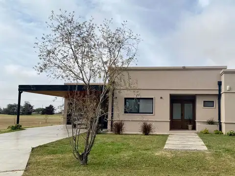 CASA EN VENTA EN LA CAROLINA GOLF COUNTRY CLUB