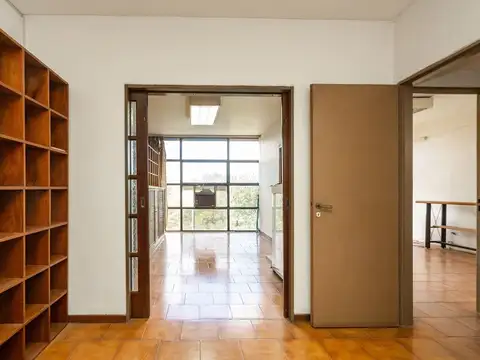 Galpon en Venta en Monte Castro, USD 620.000
