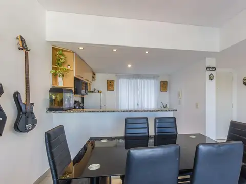 Departamento en Venta en Parque Chacabuco, USD 129.000