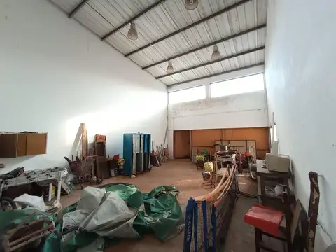 Local en Alquiler en Lujan, $ 850.000