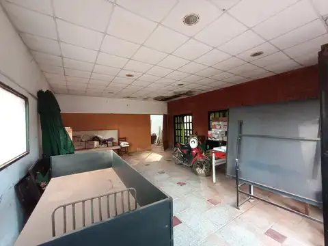 Local en Alquiler en Lujan, $ 700.000