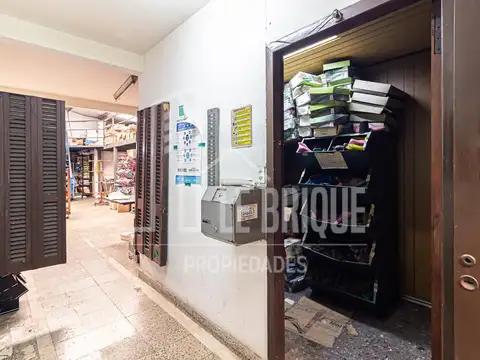 Galpon en Venta en Parque Chacabuco, USD 210.000