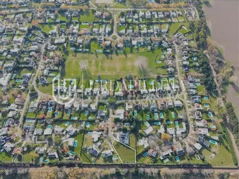 Lote en venta en Estancias Del Pilar Champagnat