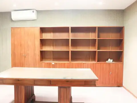 Oficina en Venta en San Nicolás, USD 250.000