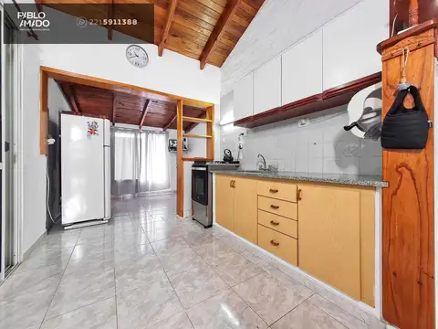 Casa en Venta con 3 cocheras