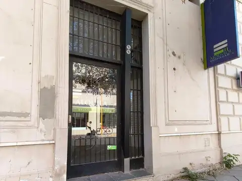 Local en Gualeguaychu