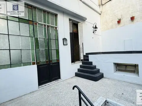 Venta PH 8 ambientes terraza patio Parque Chacabuco