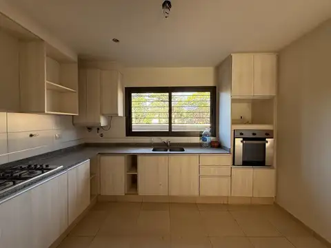 Casa en Alquiler 13 años