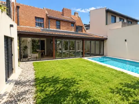 VENTA CASA 5 AMB COCHERAS PILETA DON BOSCO