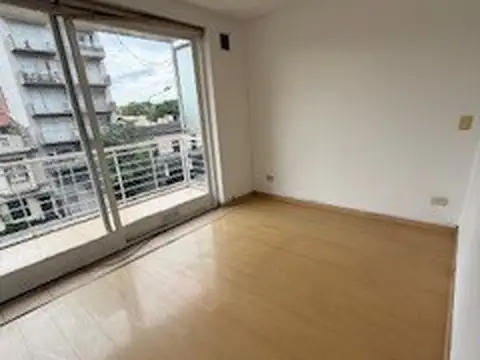 Av San Martin 4900, Piso 3