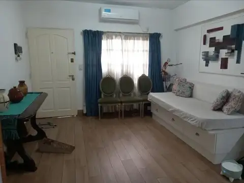Depto Tipo Casa en Venta de 2 ambientes