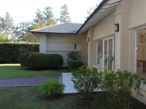 Casa en Alquiler de 2 dormitorios