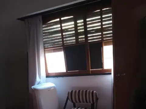 Tipo casa 2 Ambientes al frente con entrada independiente en primer piso