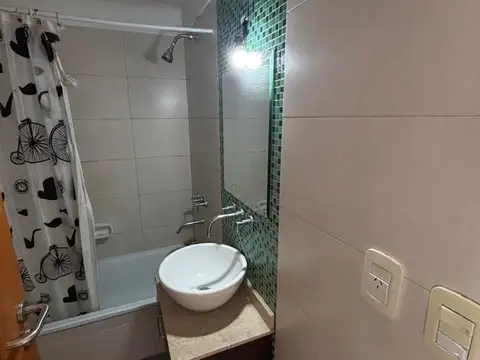 Departamento en Alquiler en Ramos Mejía Sur, $ 700.000