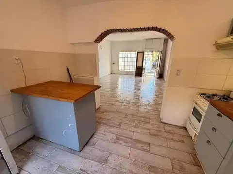 Depto Tipo Casa en Alquiler de 2 dormitorios