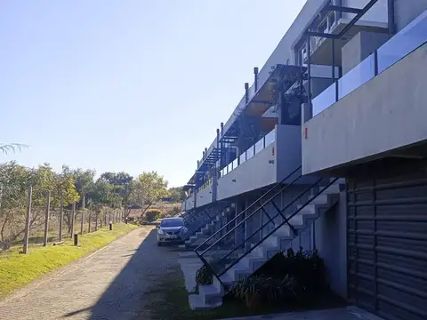 Excelente Duplex Zona Residencial Toma Vieja