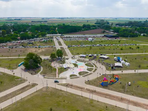 Terreno en Venta 30  mts Fondo