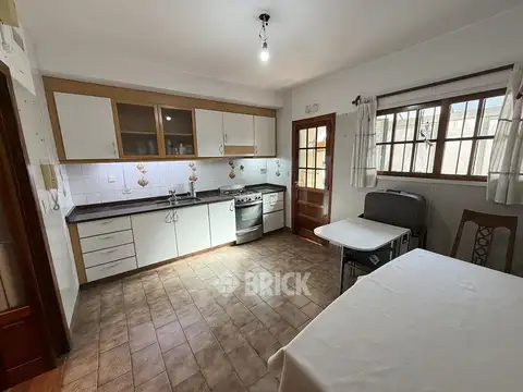 Depto Tipo Casa en Venta 40 años