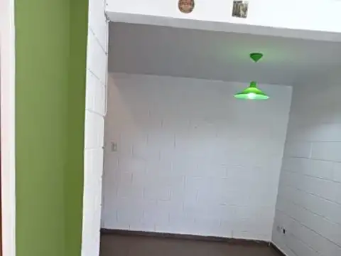 Depto Tipo Casa en Alquiler de 3 ambientes